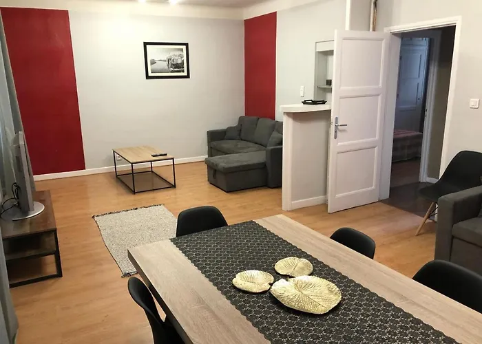 Monfs Apparts Clermont-Ferrand, Pres De Toute Commodites