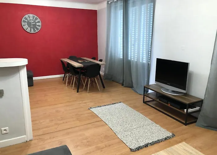 Monfs Apparts Clermont-Ferrand, Pres De Toute Commodites