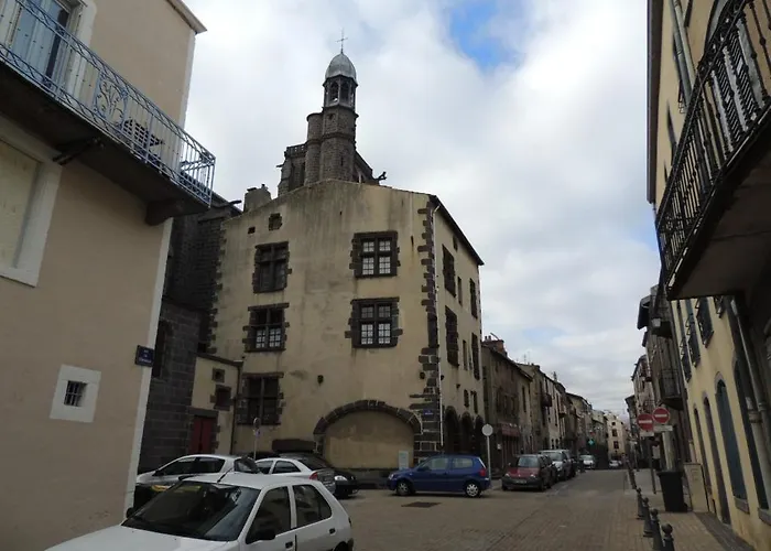 Monfs Apparts Clermont-Ferrand, Pres De Toute Commodites