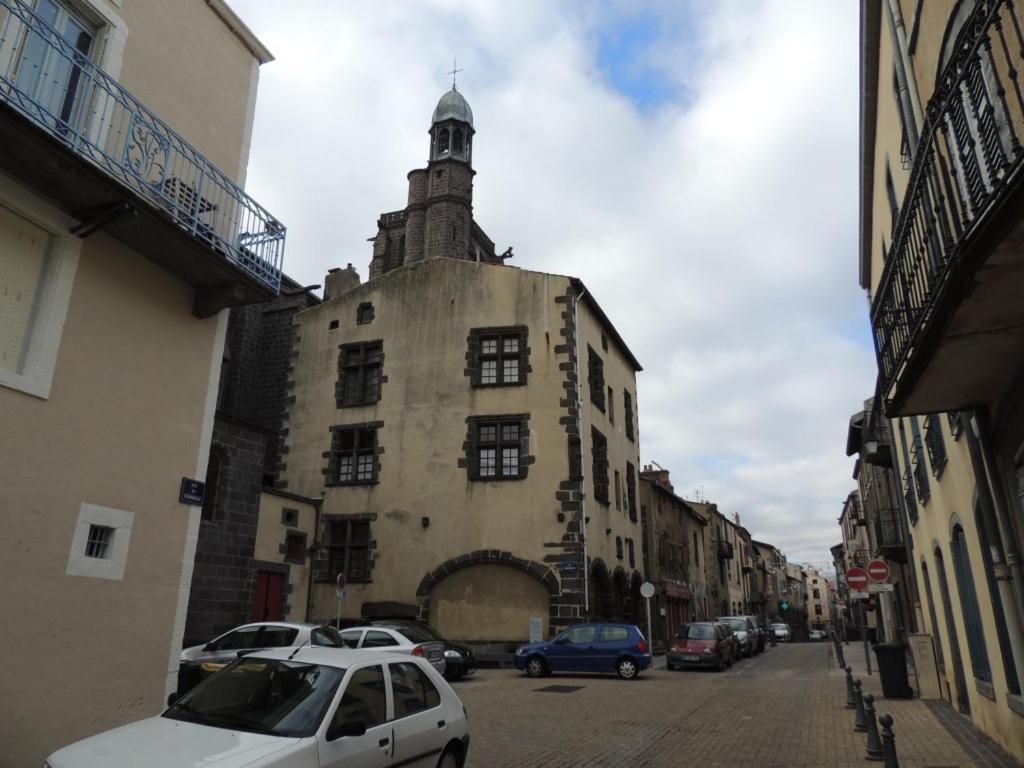 Monfs Clermont-ferrand, Pres De Toute Commodites Clermont-Ferrand