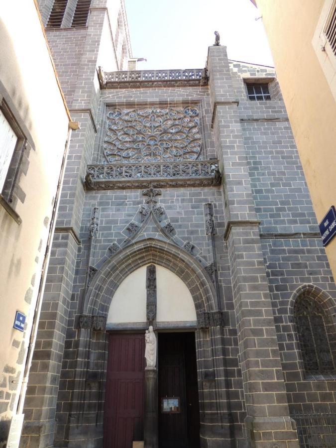 Monfs Clermont-ferrand, Pres De Toute Commodites Apartment